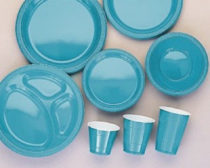 plastic ware is best for traveling with pets